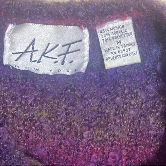 Vintage Mohair A.K.F. New York Women’s Stripped Sweater Size Medium - Picture 4 of 8